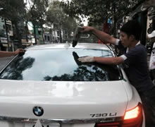 Kính xe hơi ô tô Sài Gòn